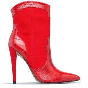 Western Inspired Red Hot Bootie NWT 10